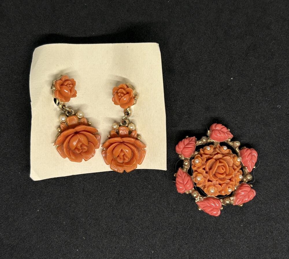 Vintage Faux Coral Carved Lucite Floral Rose Pearl Brooch Earrings Jewelry Lot